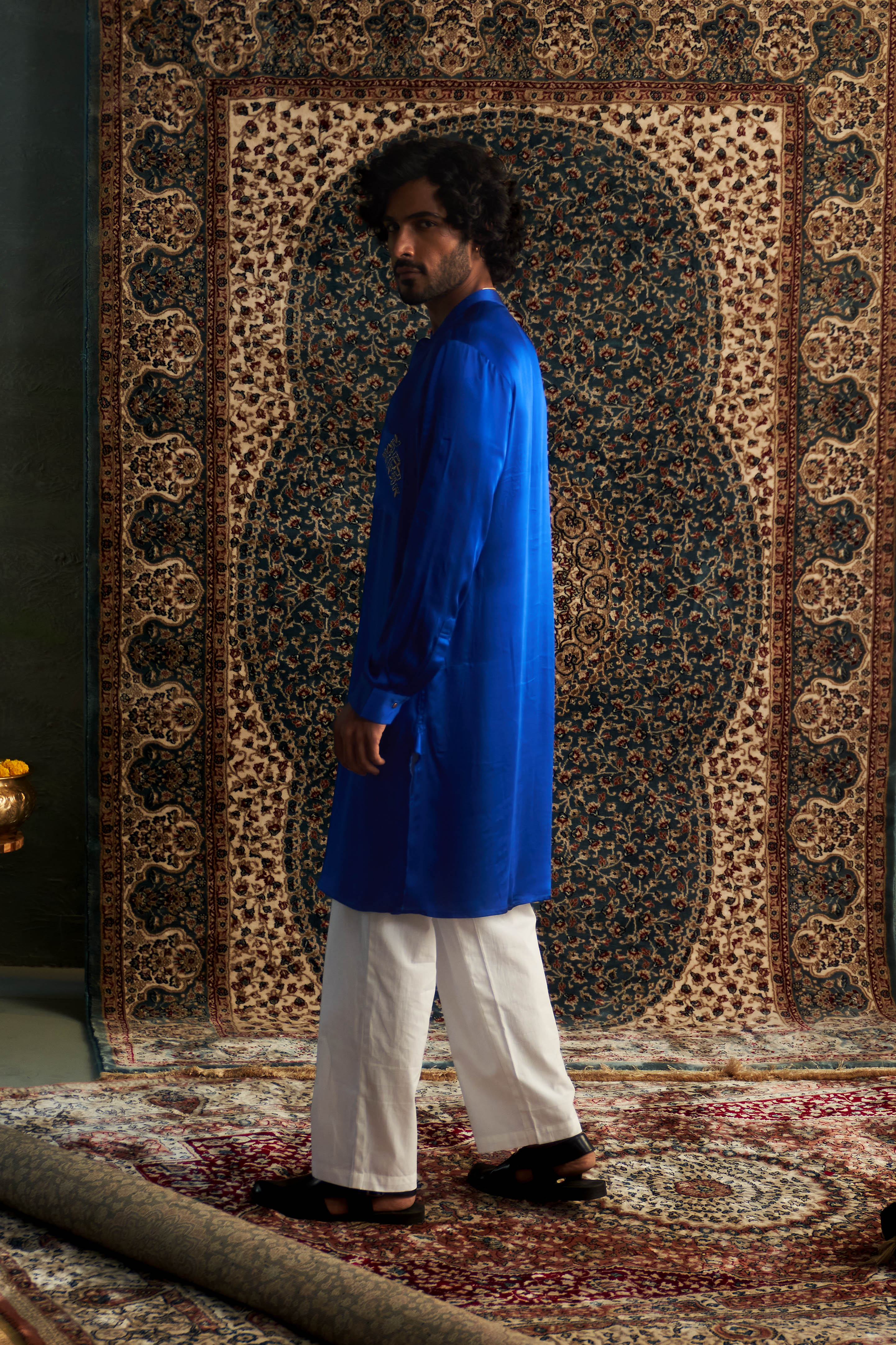 CY Charkhee Blue Kurta Set Side 1