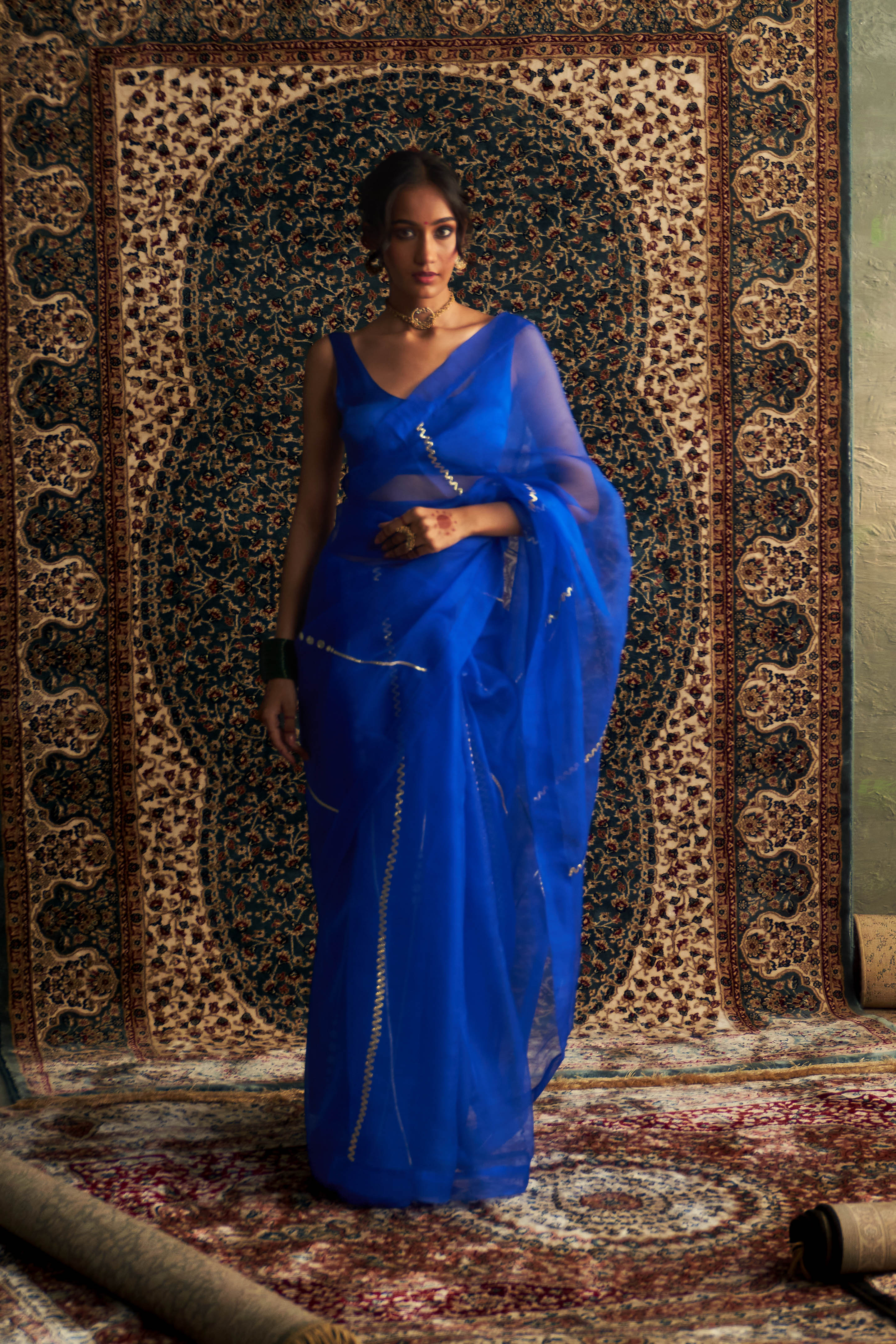 CY Charkhee Blue Embroidered Organza Saree With Sleeveless Blouse Front 2