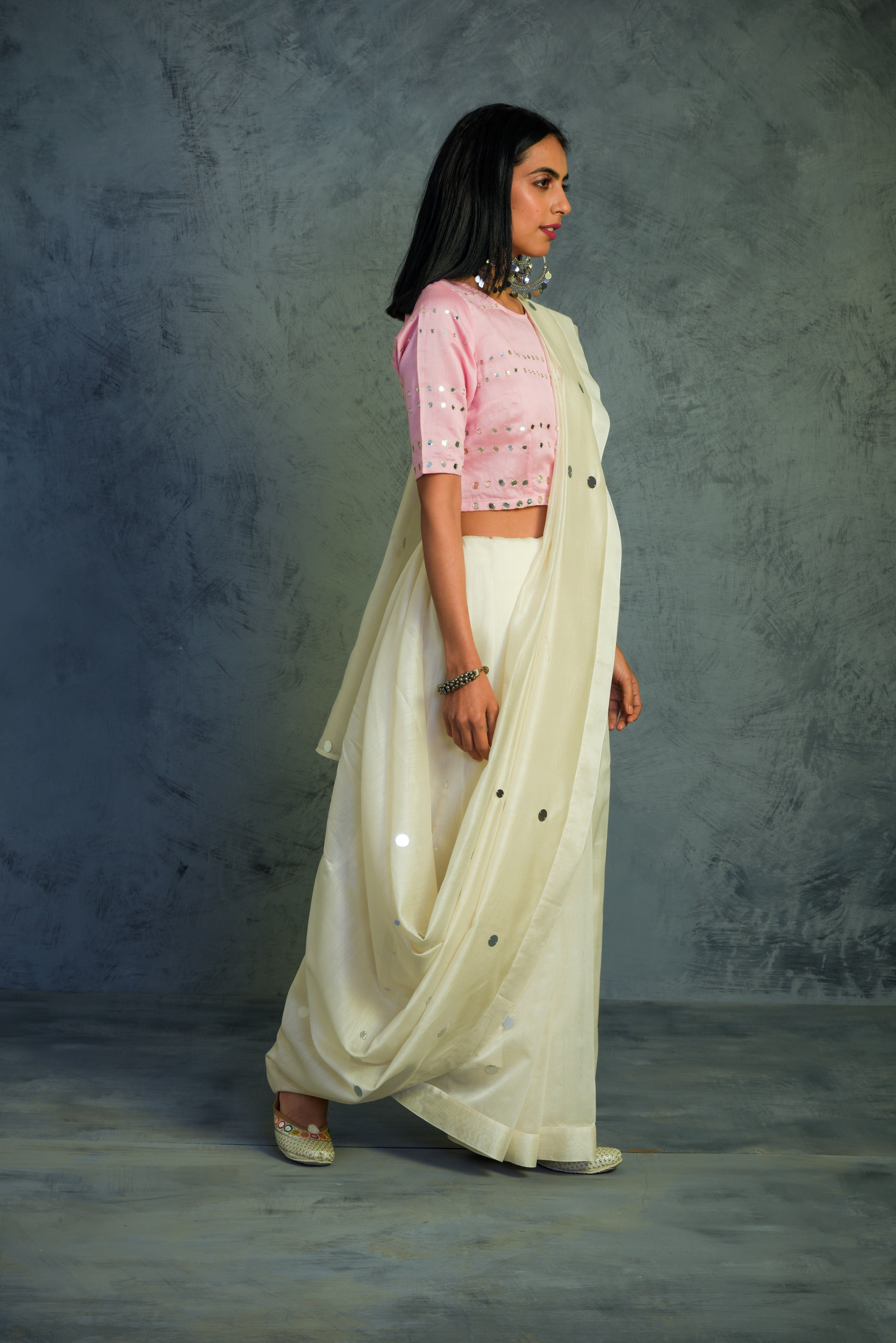 CY Charkhee Off-White Chanderi Saree With Light Pink Blouse Side 1