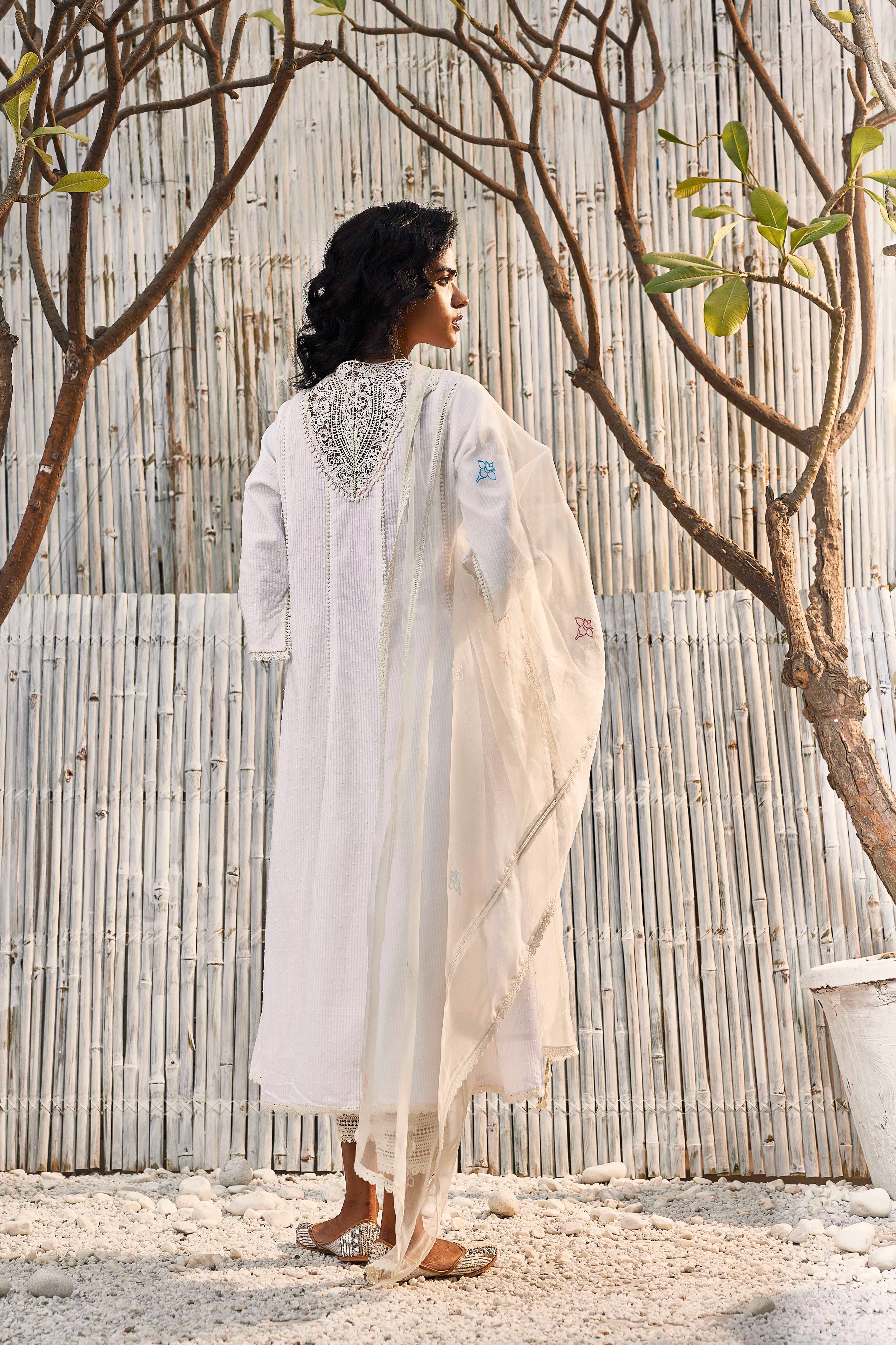 CY Charkhee Off-White Flairy Cotton Kurta With Pant Back 1