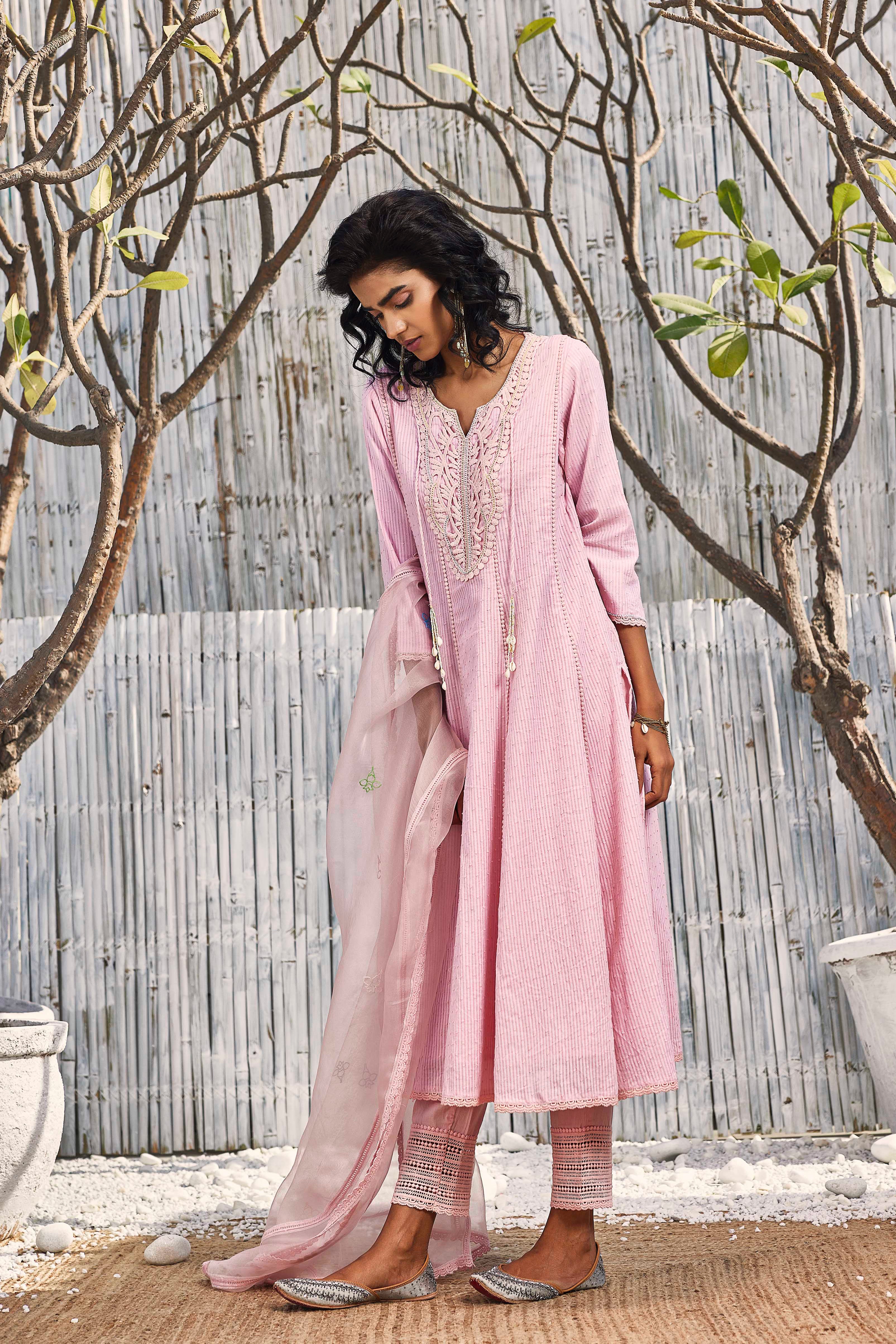 CY Charkhee Blush Pink Flairy Cotton Kurta With Pant Front 2