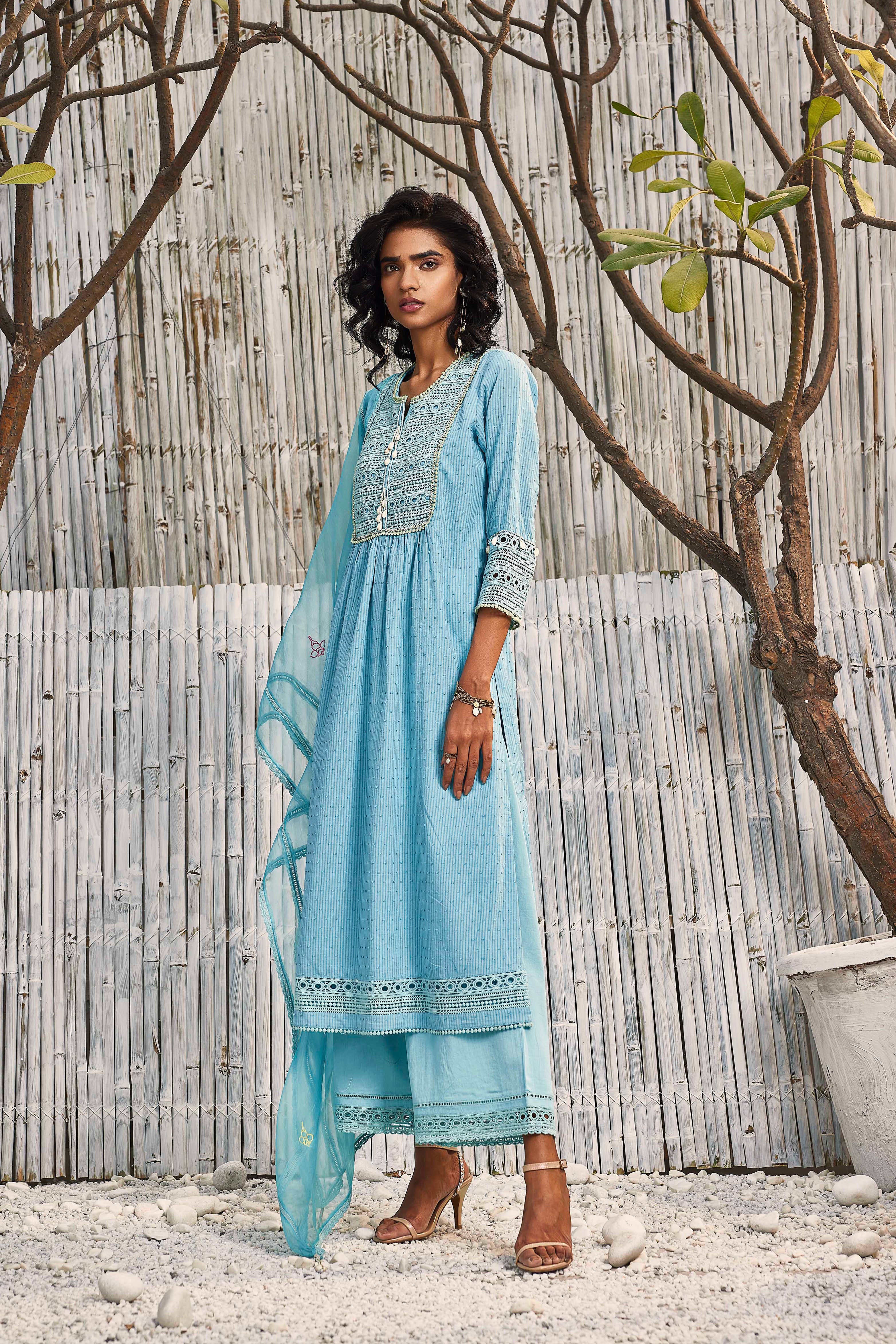 CY Charkhee Tropical Blue Cotton Kurta With Palazzo Side 1