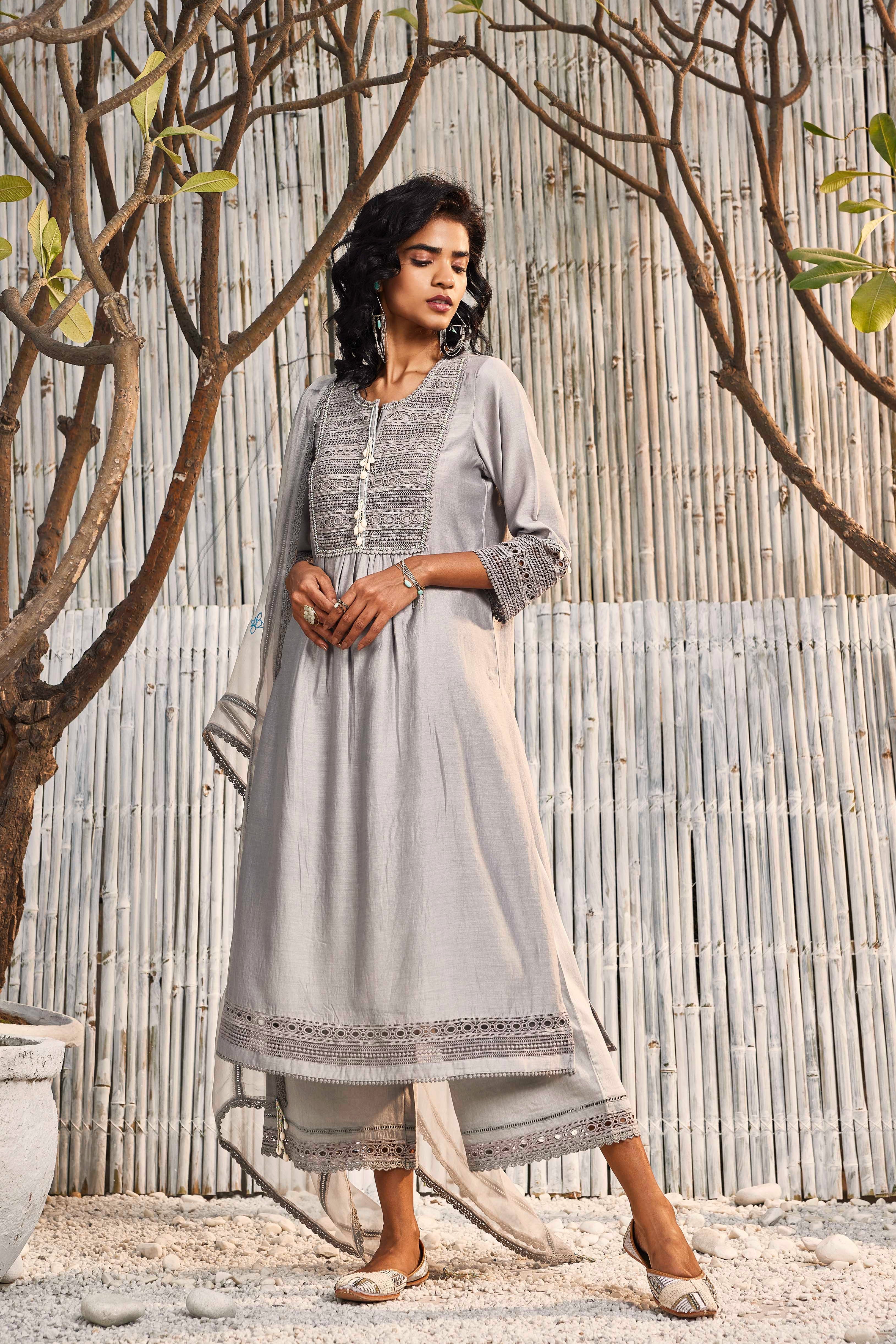 CY Charkhee Steel Grey Chanderi Kurta With Palazzo Front 1