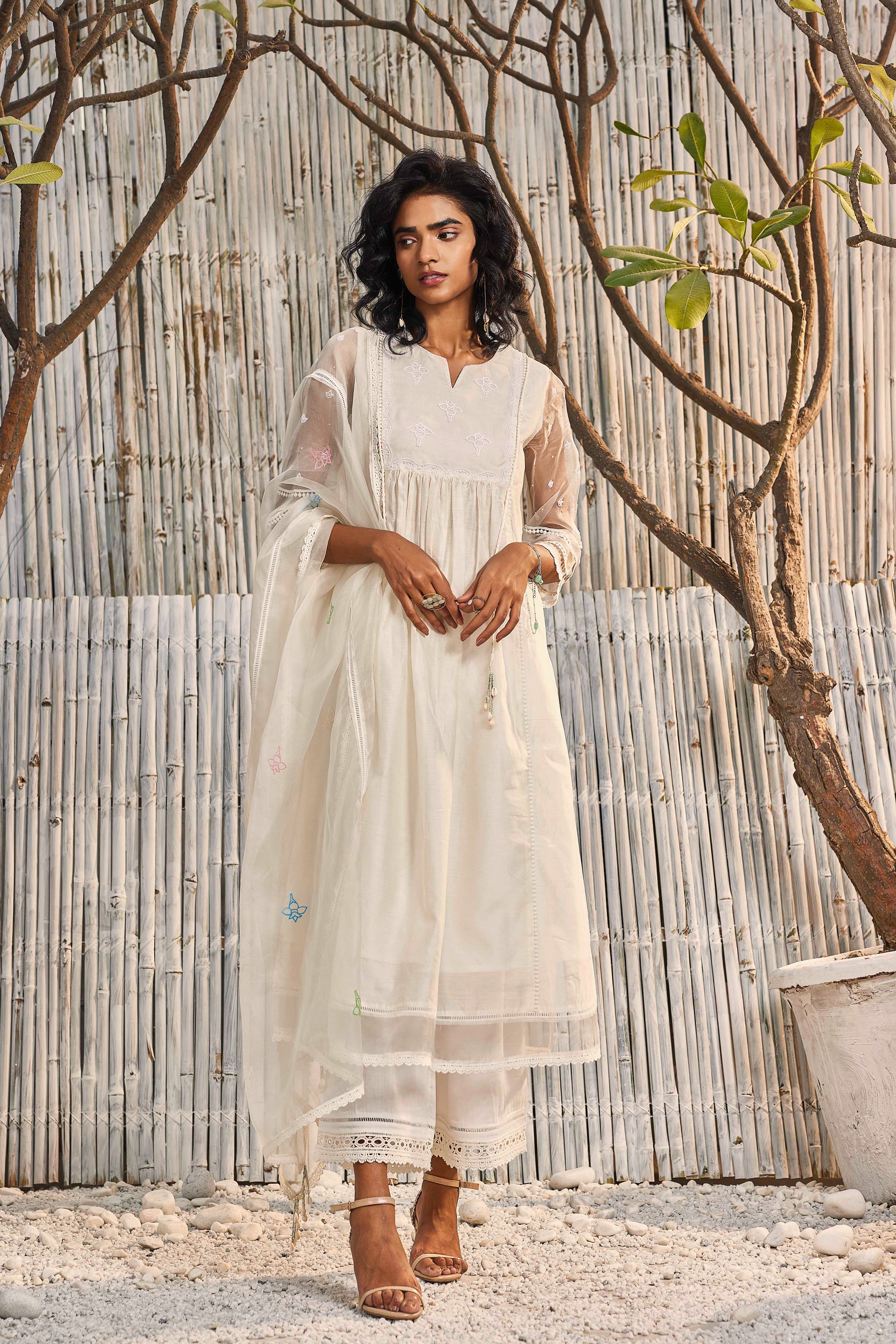 CY Charkhee Shell White Chanderi Gathered Kurta With Pant Front 1