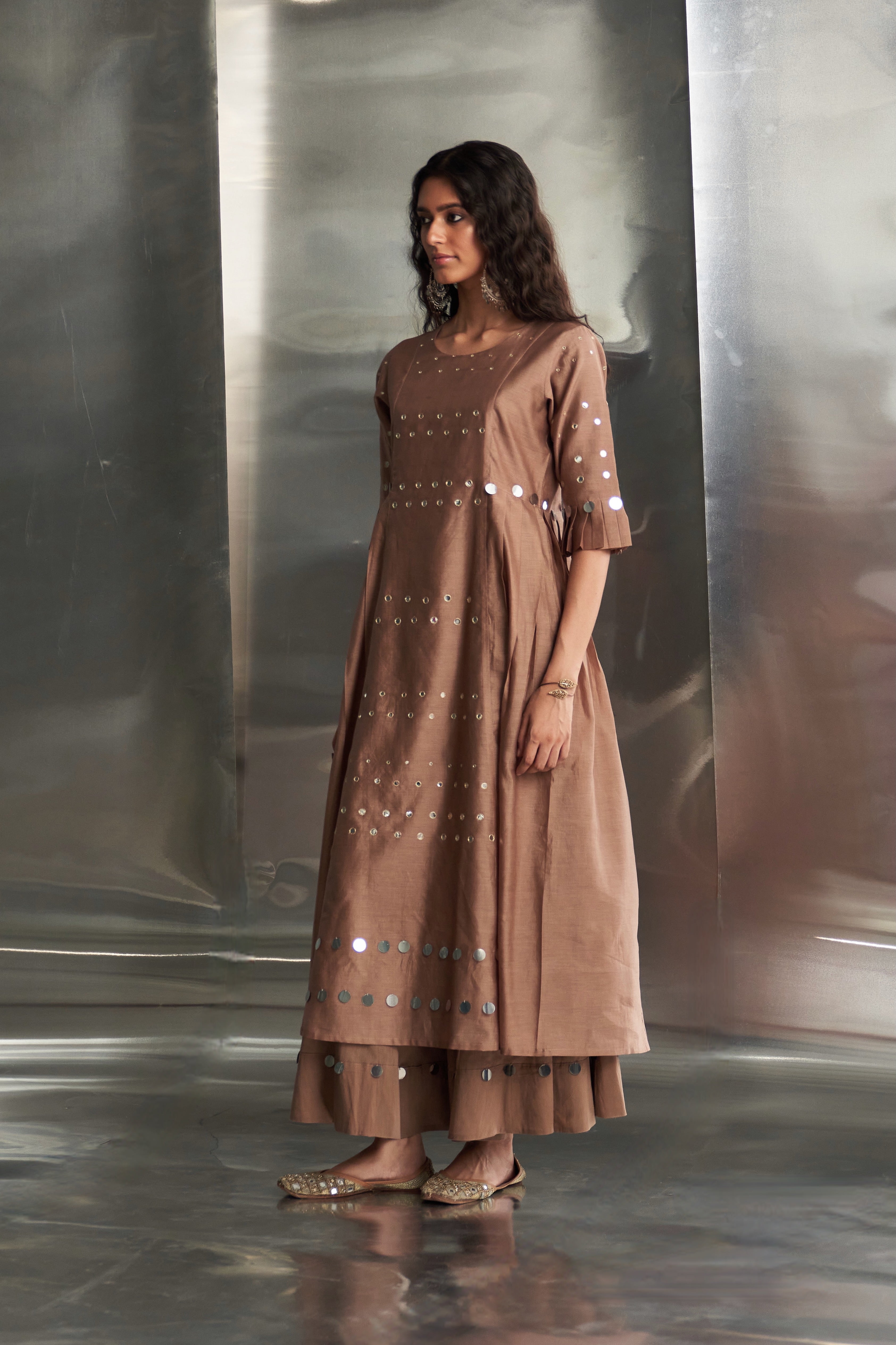 CY Charkhee Ginger Pleated Sleeves Kurta Set Side 1