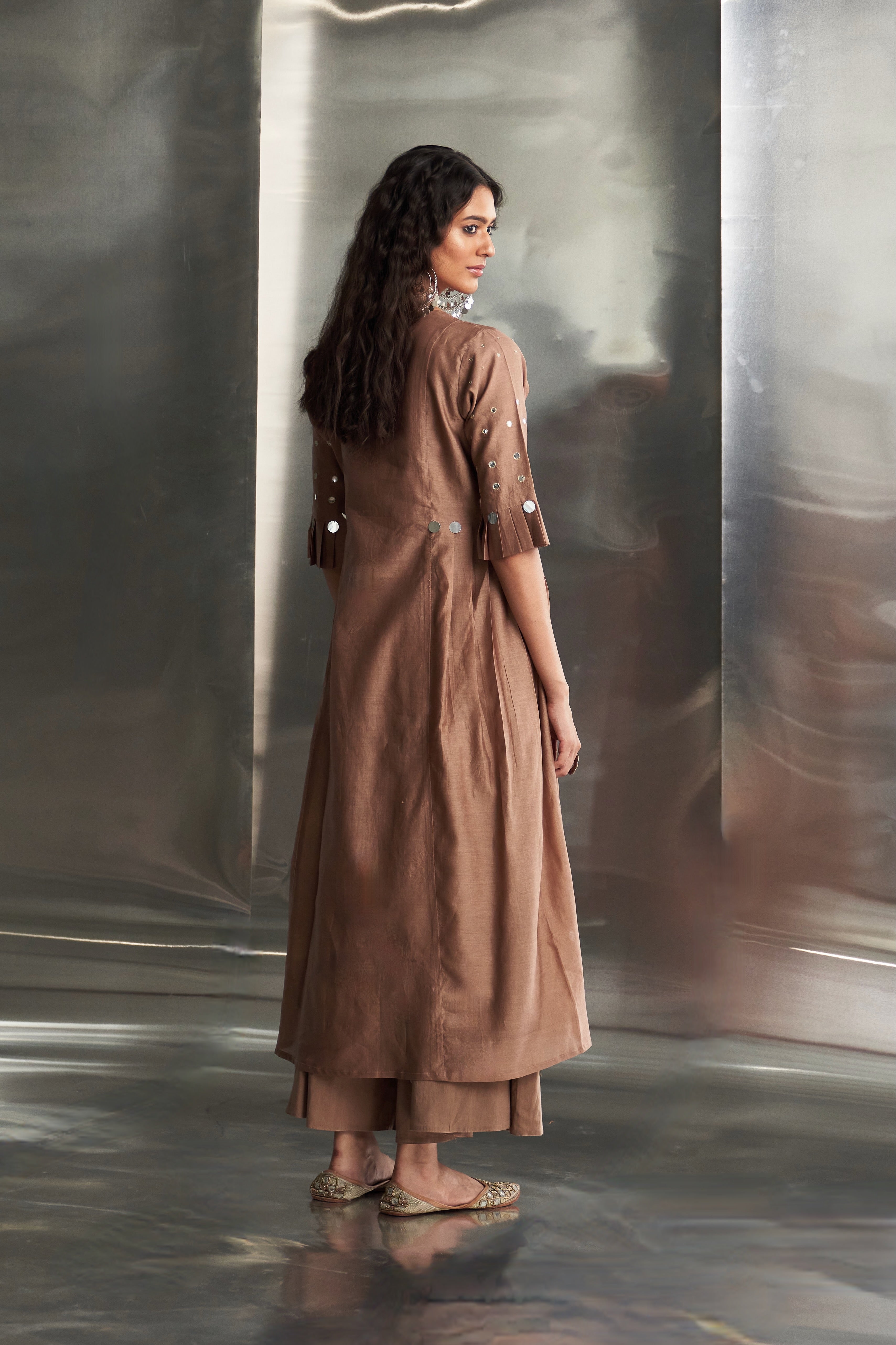 CY Charkhee Ginger Pleated Sleeves Kurta Set Back 1