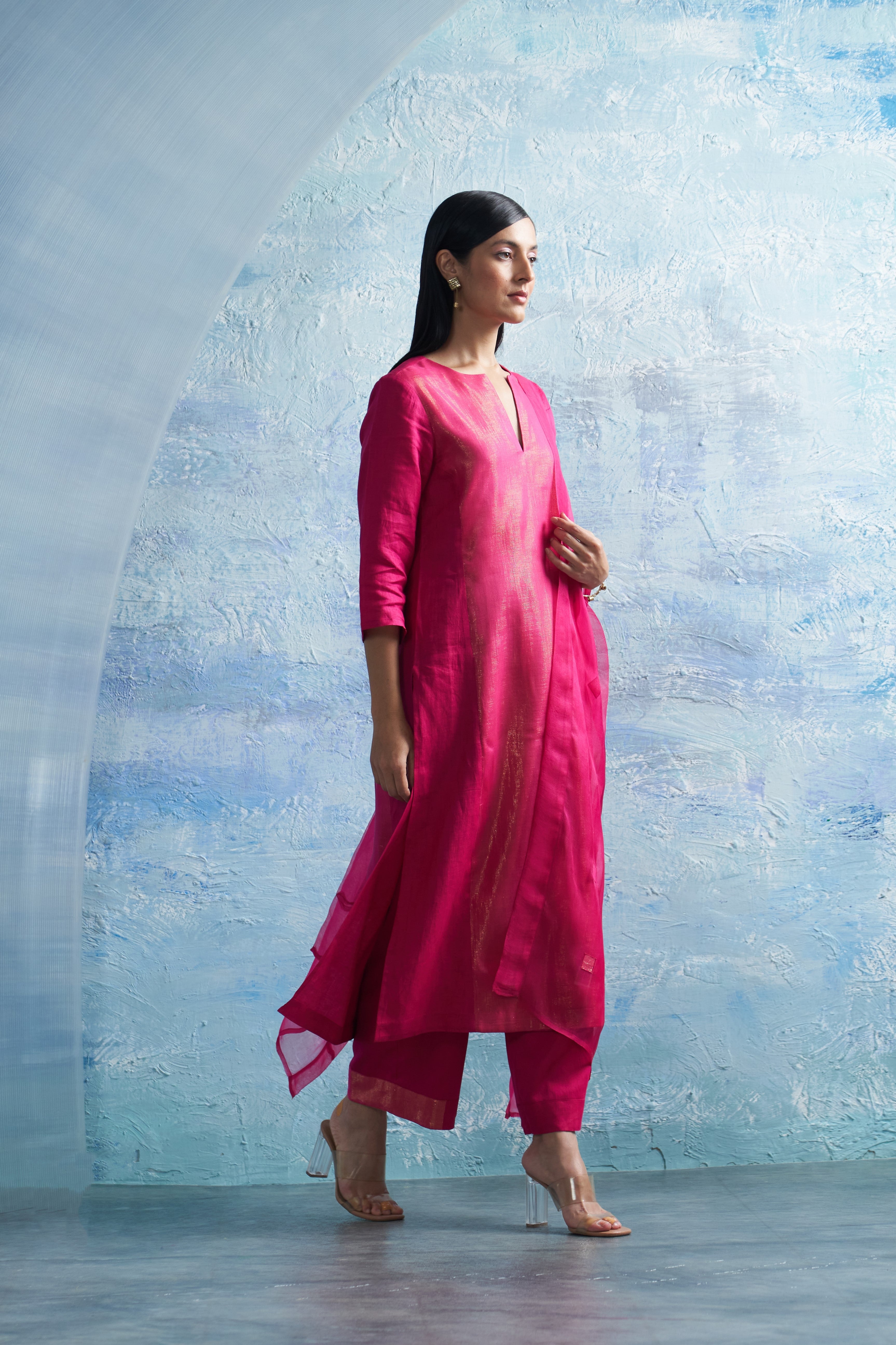 CY Charkhee Aura Fuchsia Notch-Neck Wrap Kurta Side 2