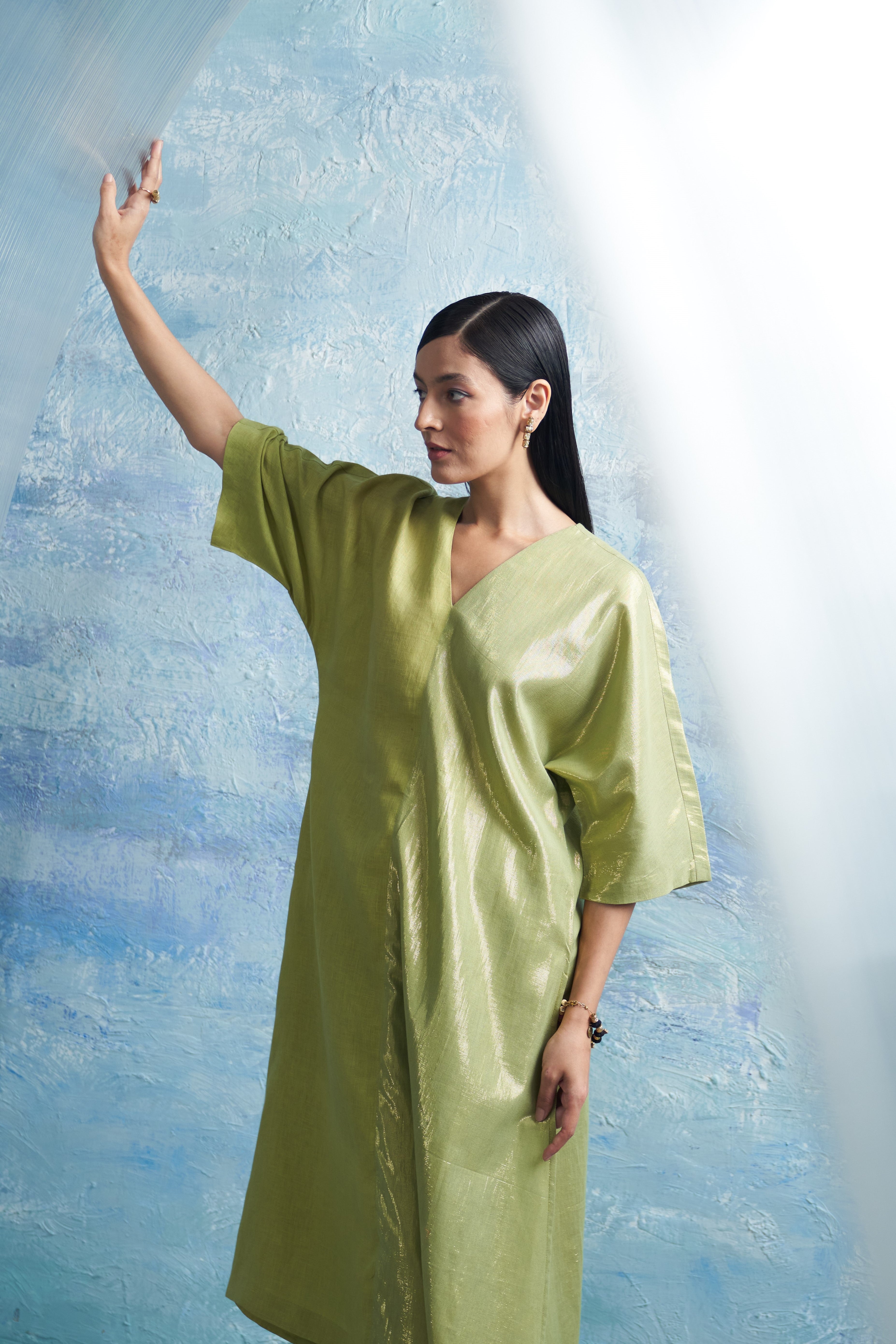 CY Charkhee Aura Sheen Green Kurta Front 3