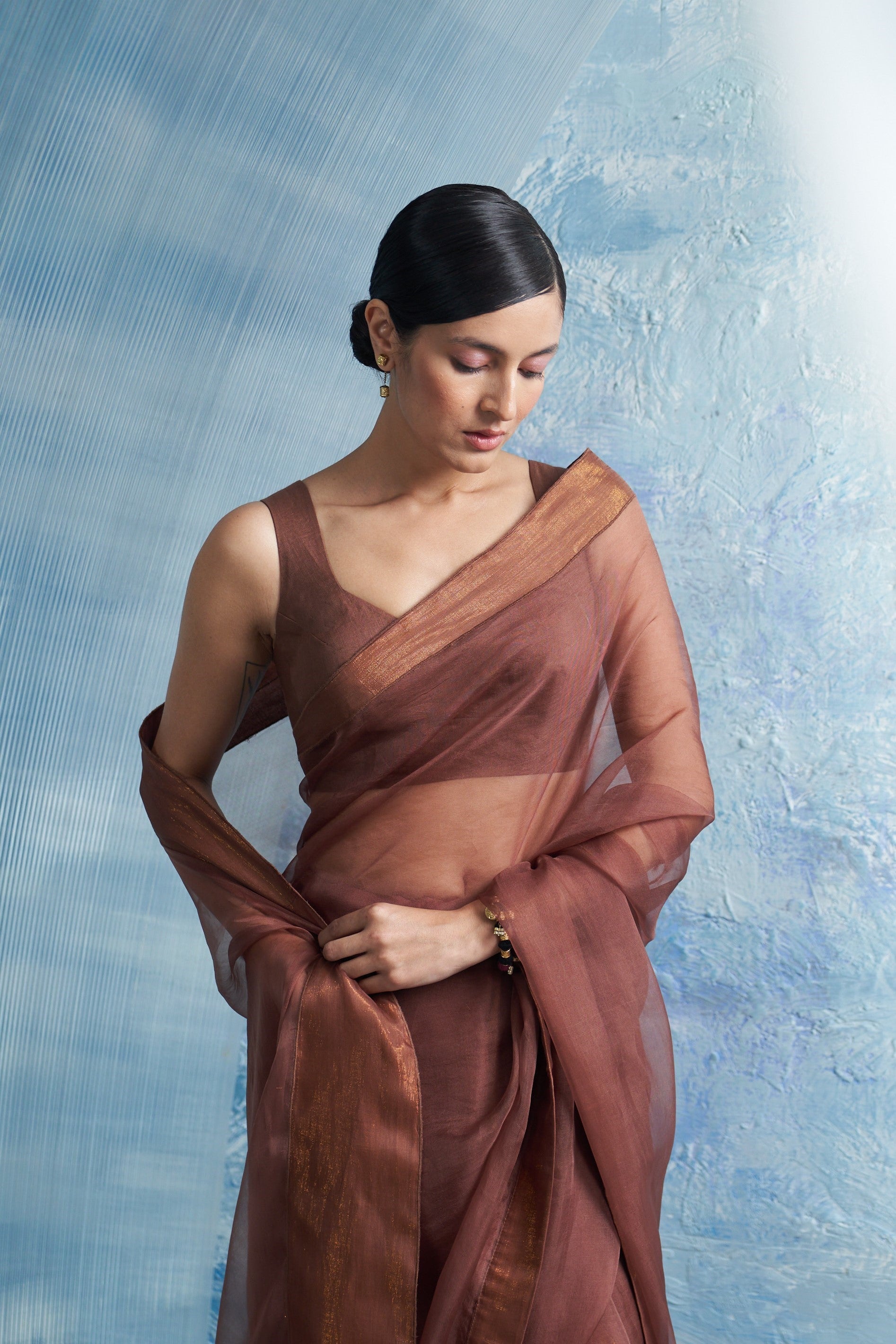 CY Charkhee Aura Woody Brown Saree With Sleeveless Blouse Closeup 1