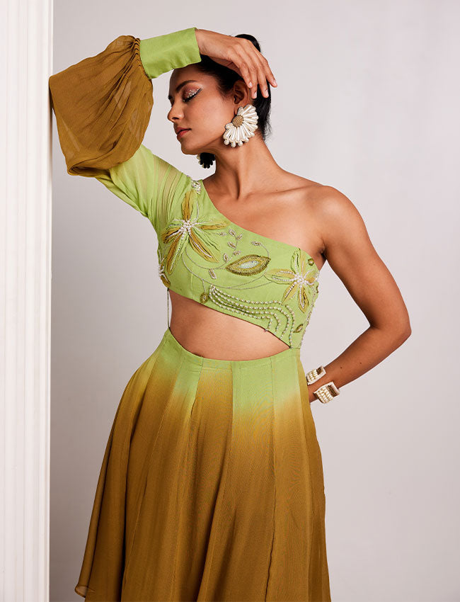 CY Saadgi Nagpal Green Cascade Co-Ord Set Front 3