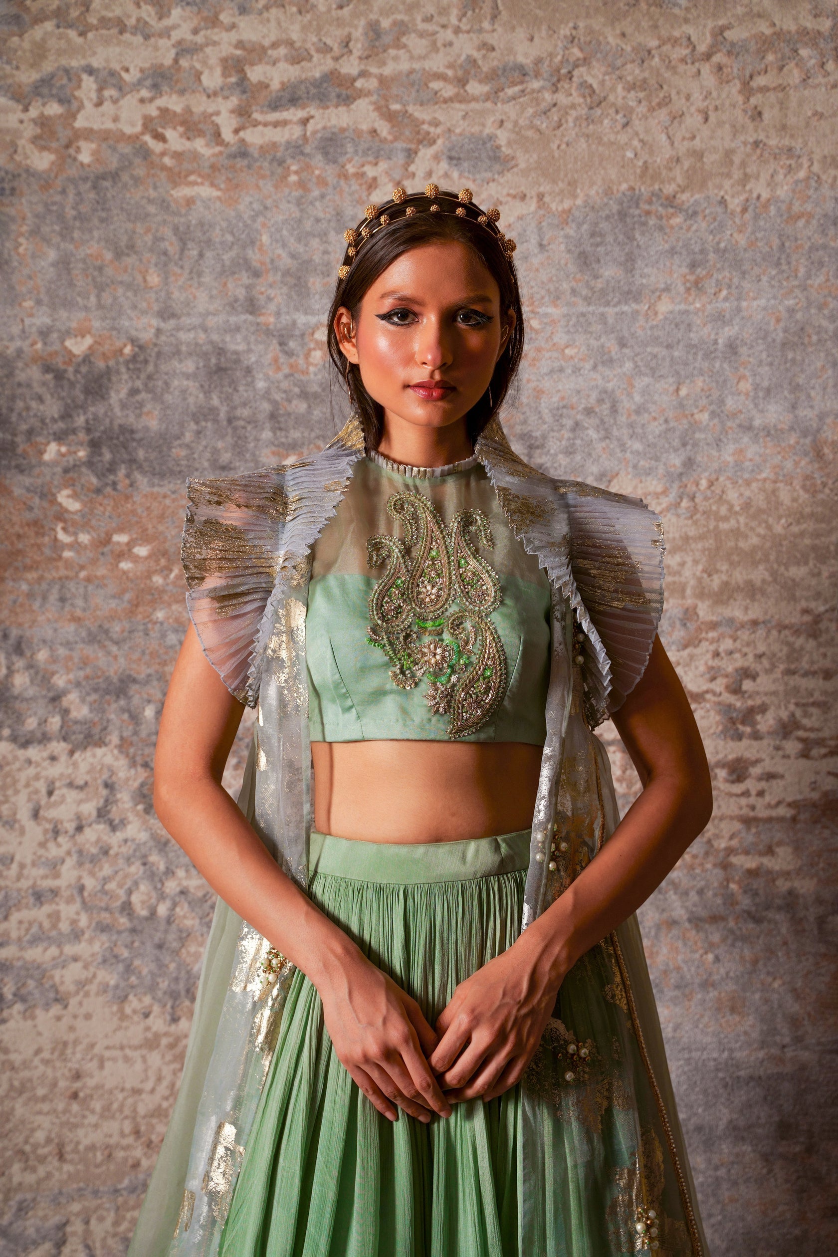 Dejouer-Nakshatra Pistachio Green Foil Print Hand Embroidered Lehenga With Overcoat