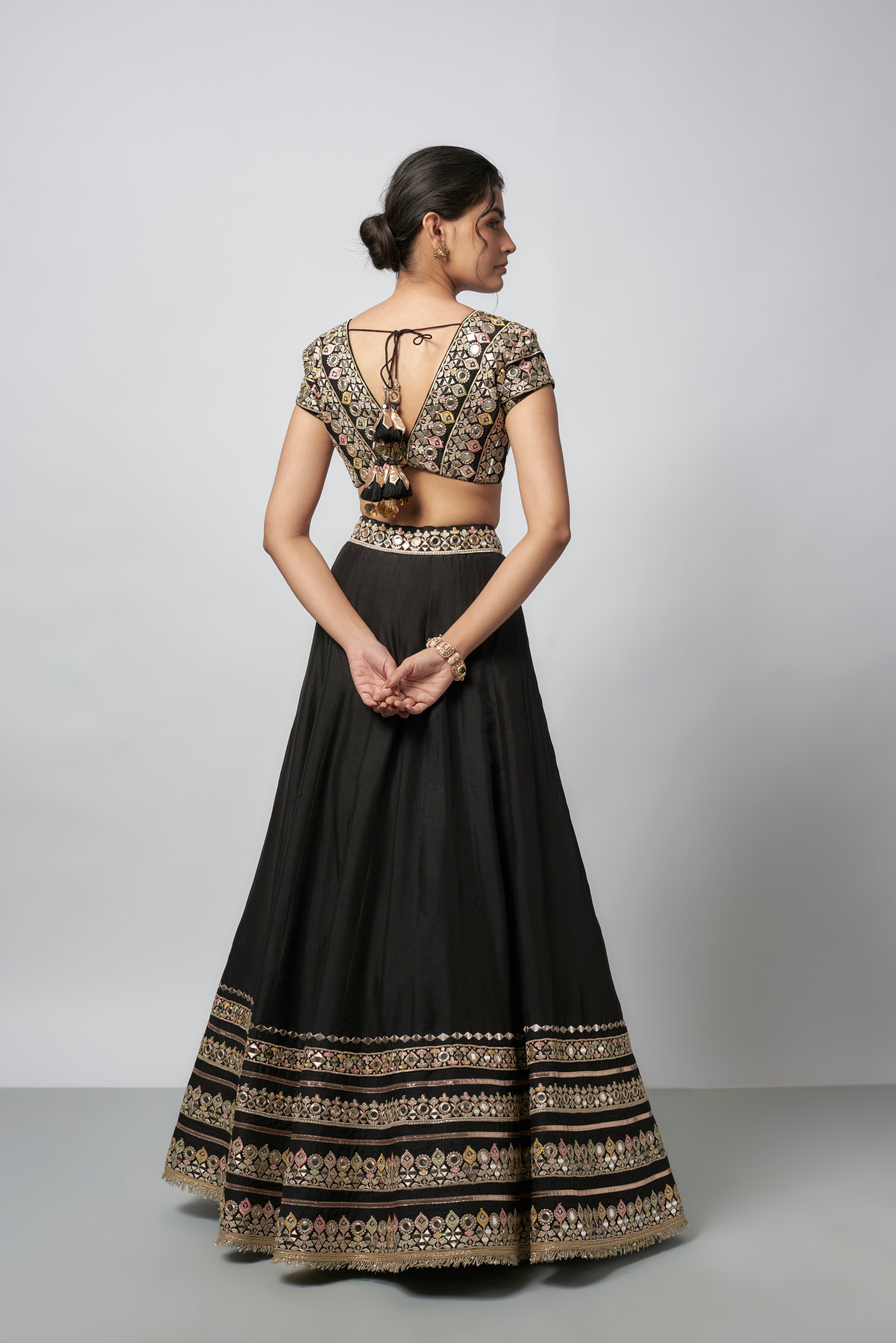 CY Gopi Vaid Maanyata Lehenga Set Back 1