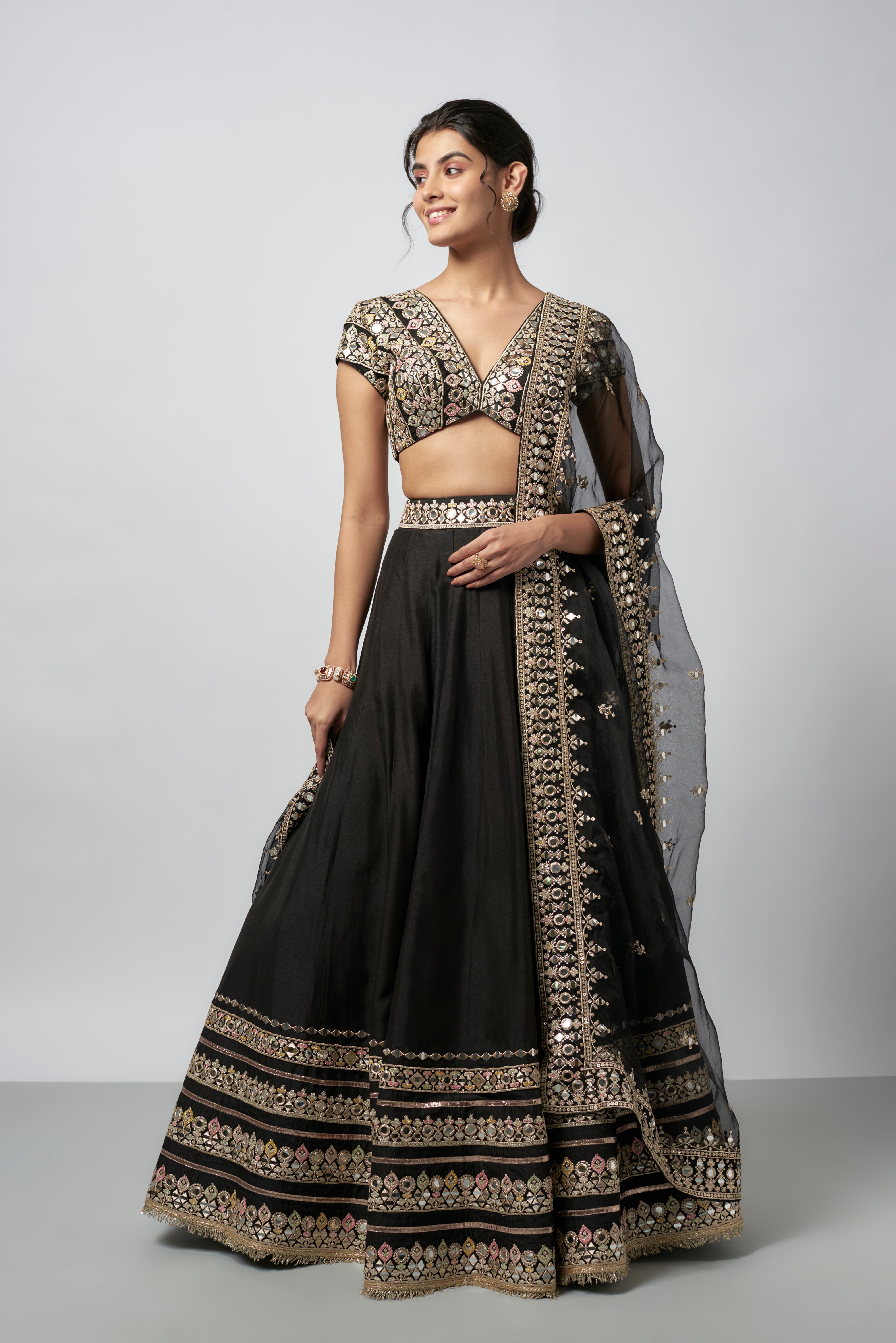 CY Gopi Vaid Maanyata Lehenga Set Front 1