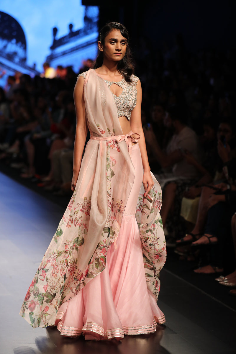 Anushree Reddy's Fabulous Collection At LFW 16′ | JFW Just for women